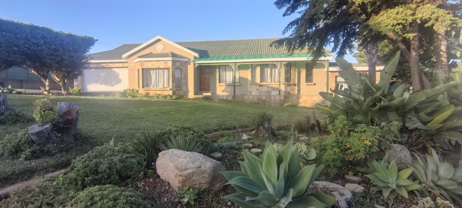3 Bedroom Property for Sale in Dana Bay Western Cape